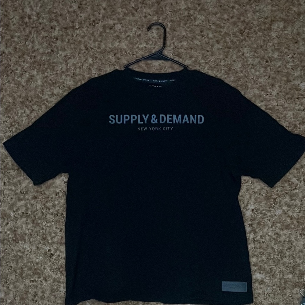 Black Short Sleeve Crew Neck Tee